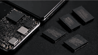 Server DRAM vs. Mobile DRAM Price Divergence: Arbitrage Opportunity Analysis